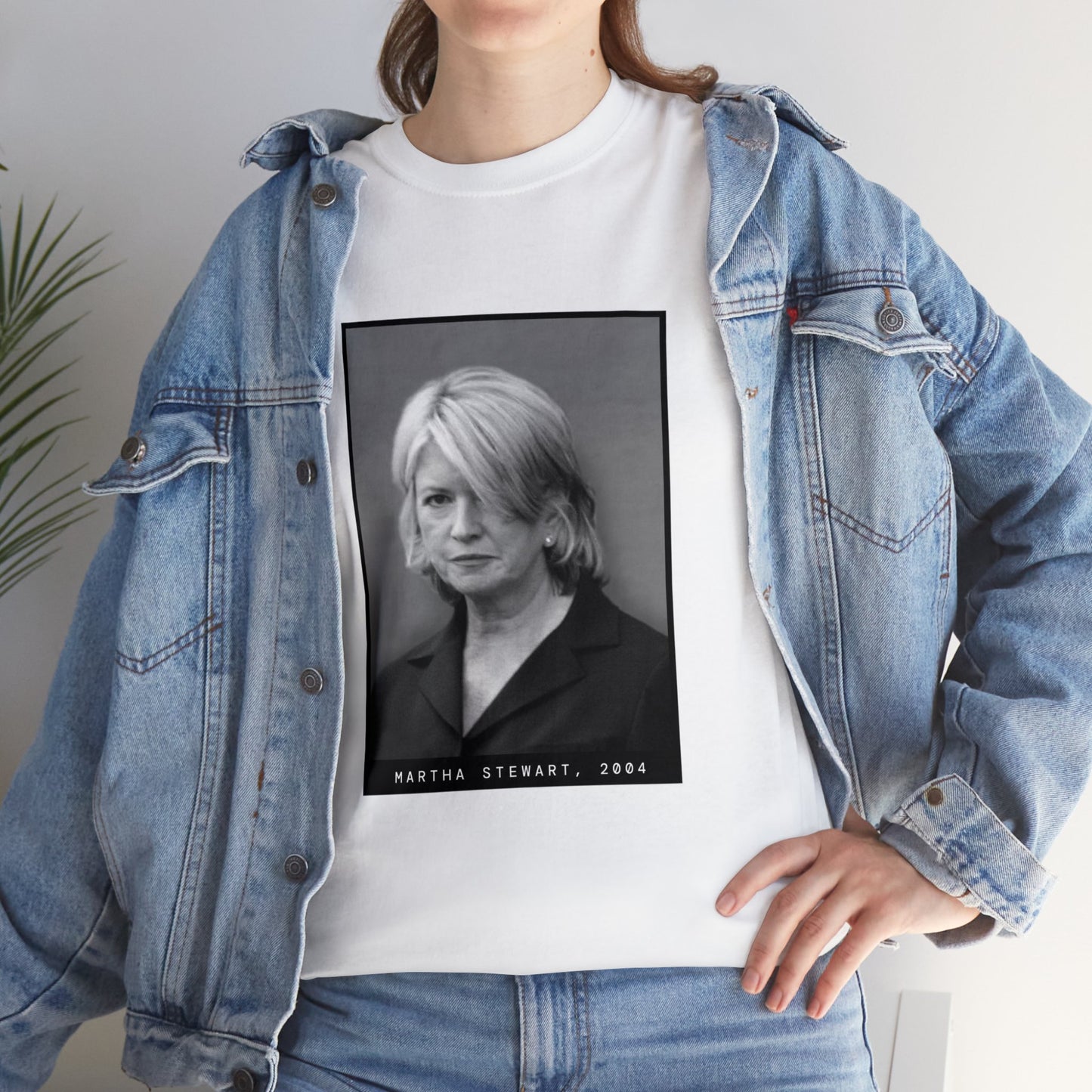 Martha Stewart, camiseta con foto policial de una celebridad de 2004
