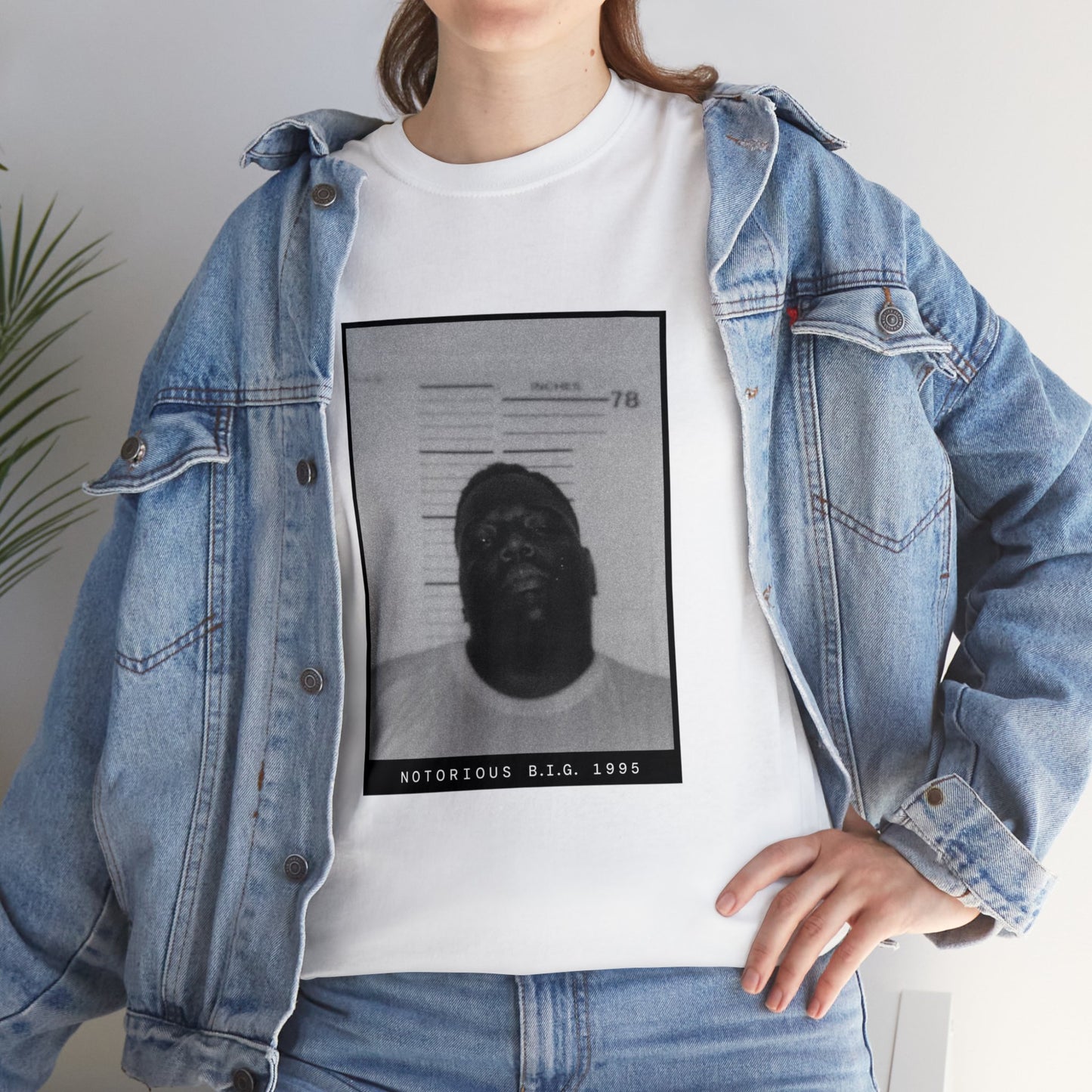 Camiseta con foto policial del rapero Notorious BIG de 1995