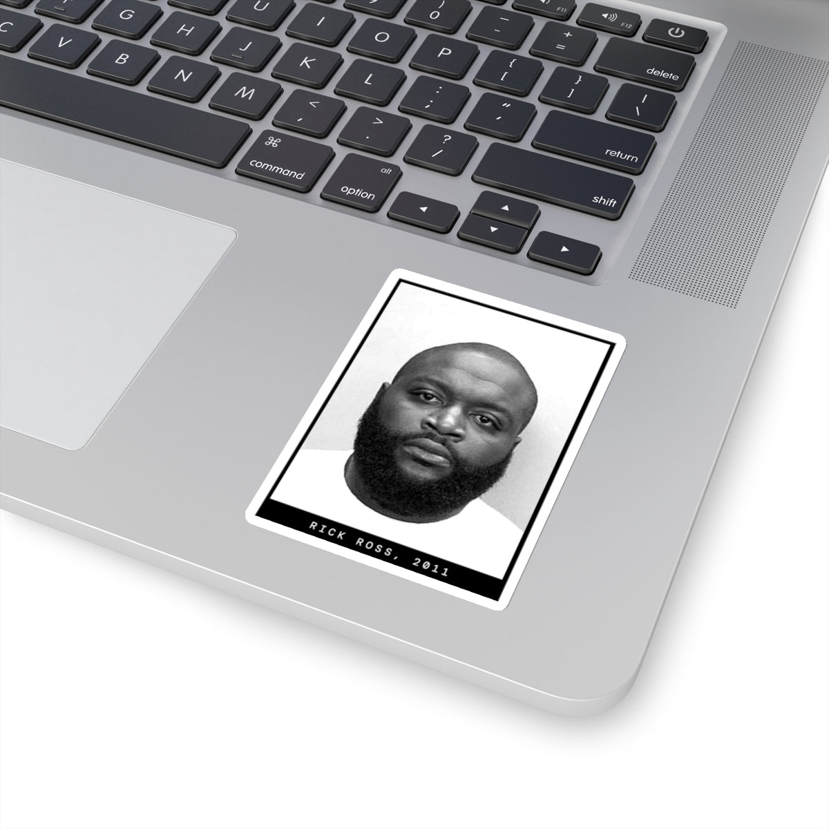 Pegatina de foto policial del rapero Rick Ross de 2011