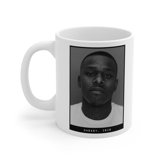 Taza con foto policial del rapero DaBaby de 2020