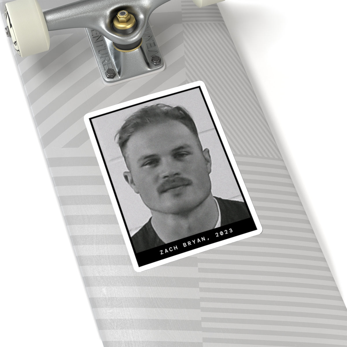 Pegatina de foto policial del cantante Zach Bryan de 2023