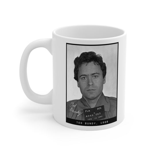 Taza con foto policial de Ted Bundy, asesino en serie de 1980