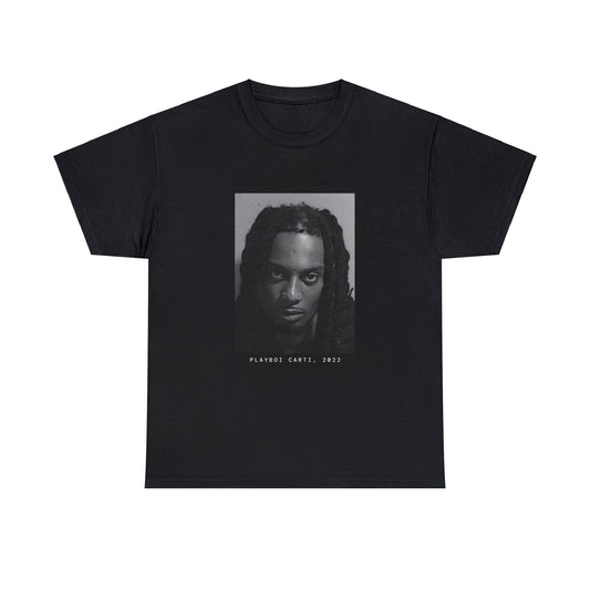 Camiseta con foto policial del rapero Playboi Carti 2022