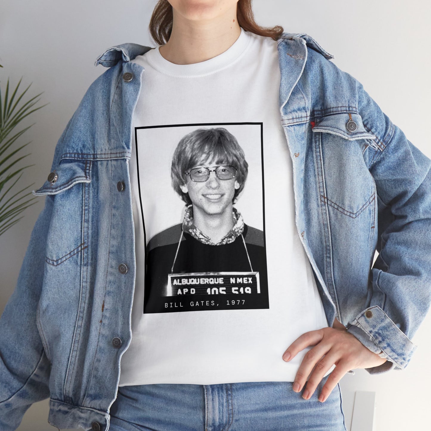 Camiseta con foto policial de Bill Gates, millonario, 1977