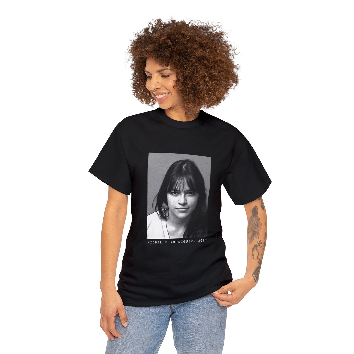 Camiseta con foto policial de la actriz Michelle Rodríguez, 2007