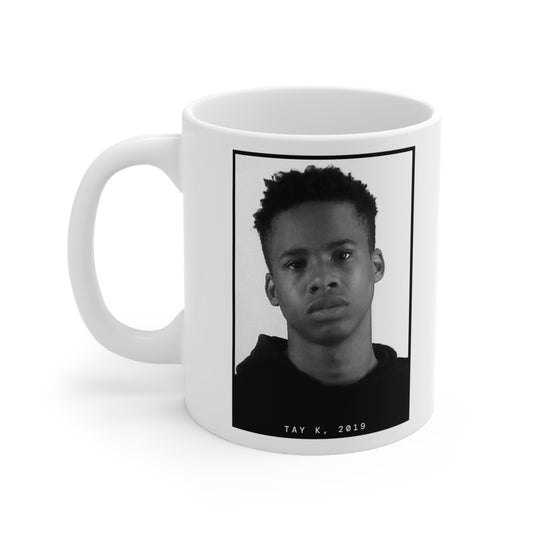 Taza con foto policial del rapero Tay K de 2019