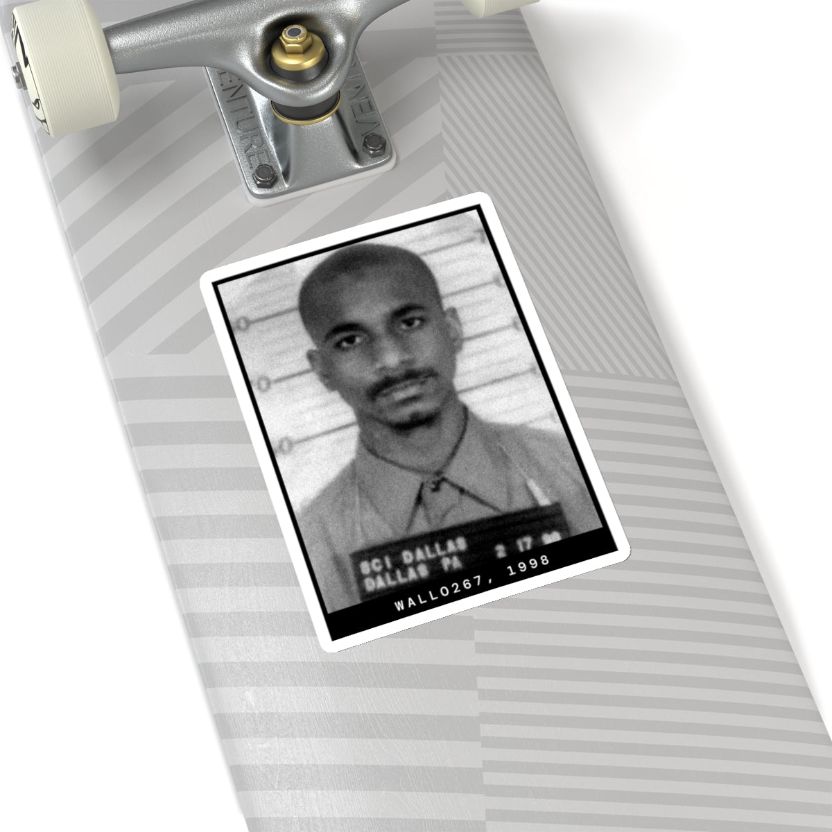 Pegatina de foto policial de Wallo267, 1998